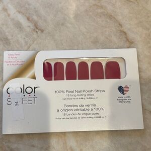 Color Street Classic Red Nail Strips